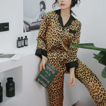 2022 Ilgomis Rankovėmis Pižama Moteris Imituoti Nekilnojamojo Šilko Namų Dekoravimo Tarnauti Kostiumas Leopardas Spausdinti Seksuali Pižama Ledo Šilko